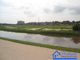 Land for Sale at Thalawathugoda